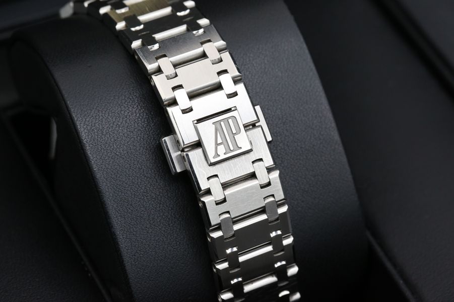 Audemars Piguet Royal Oak 15202ST.OO.1240ST.01